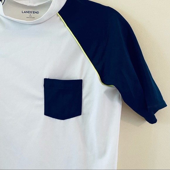 Lands End Rash Guard - Picture 4 of 4